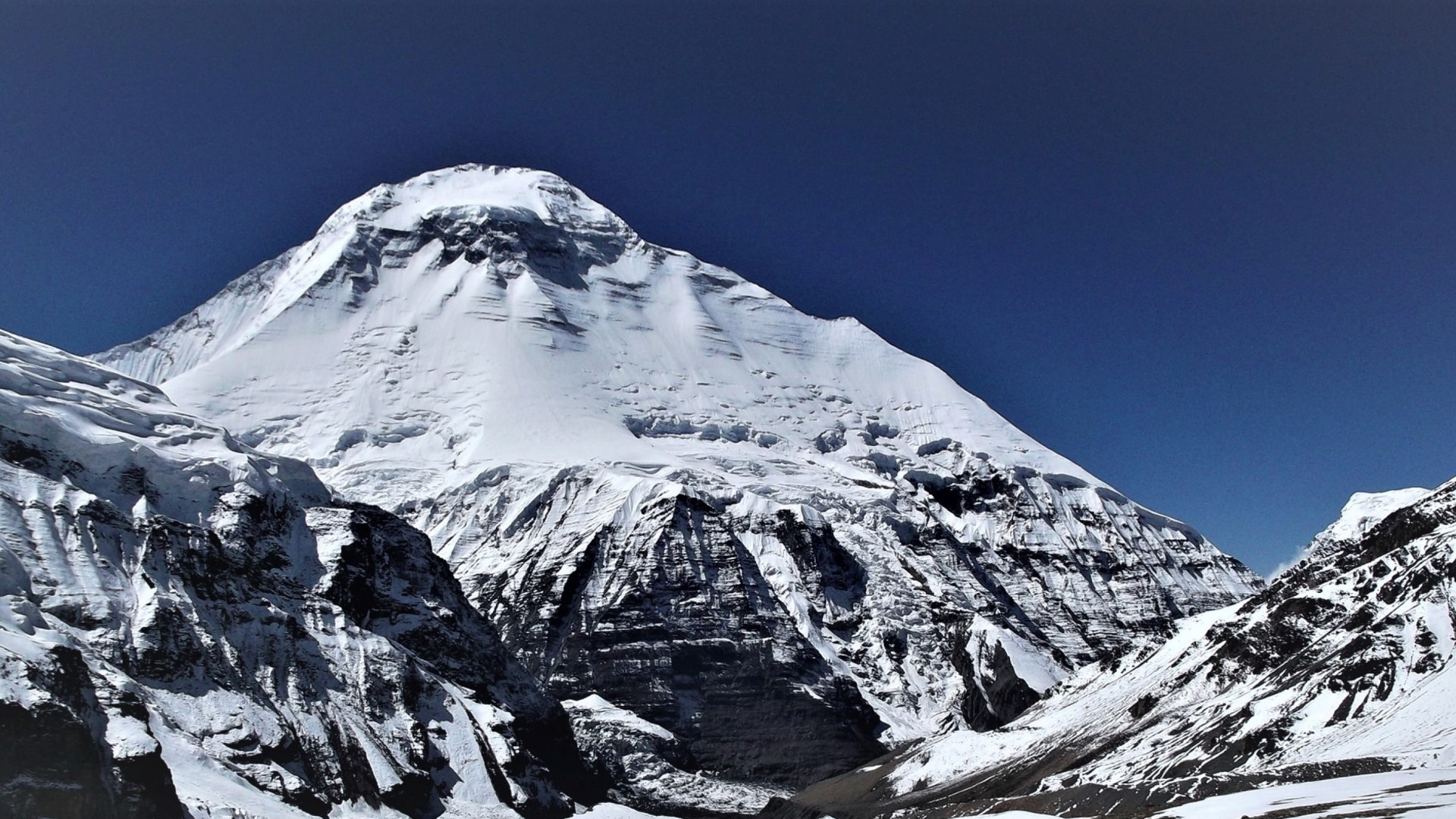 Mt. Dhaulagiri 8,167m Climbing Expedition