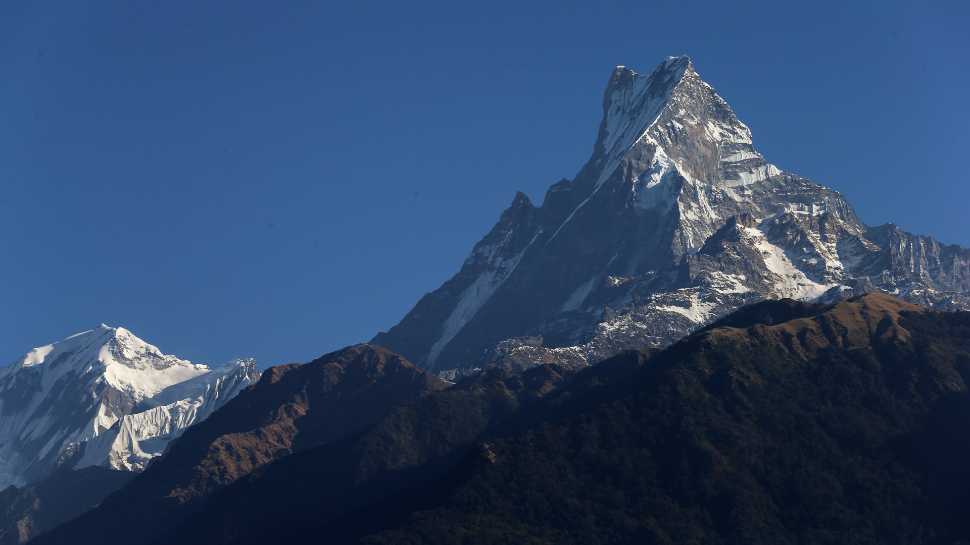 Mardi Himal 5,587m.Climbing