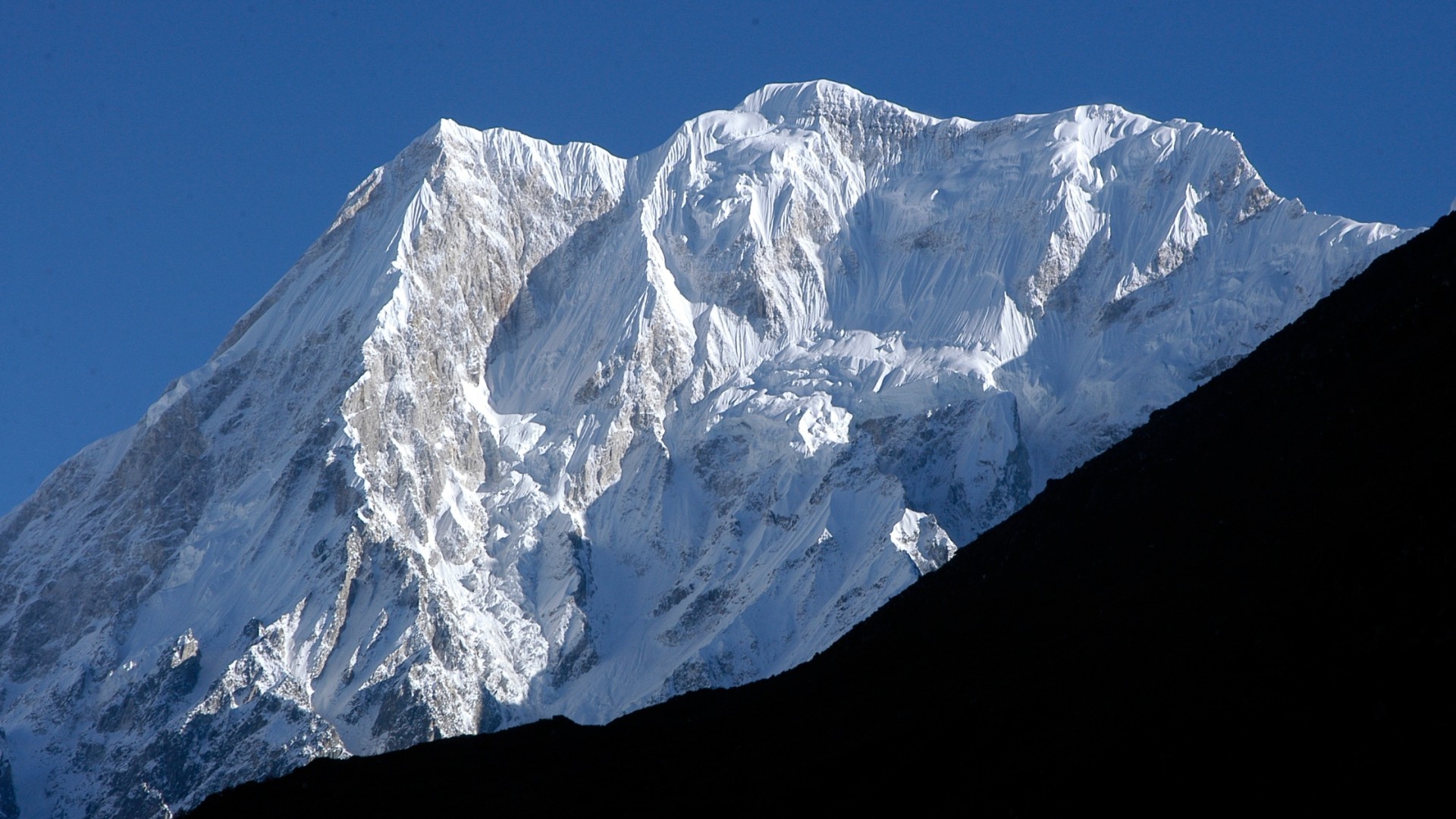 Ganesh Himal and Manaslu Trekking
